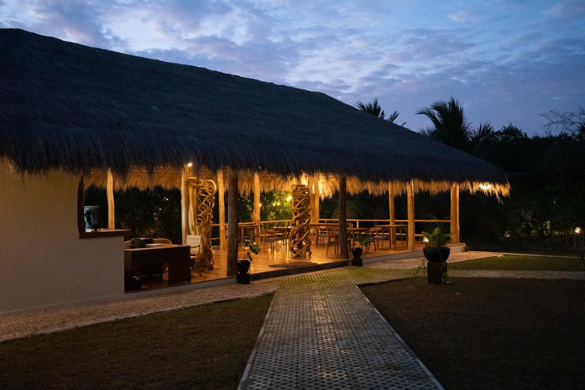 Hotel Omkara Rekawa Tangalle Zewnętrze zdjęcie
