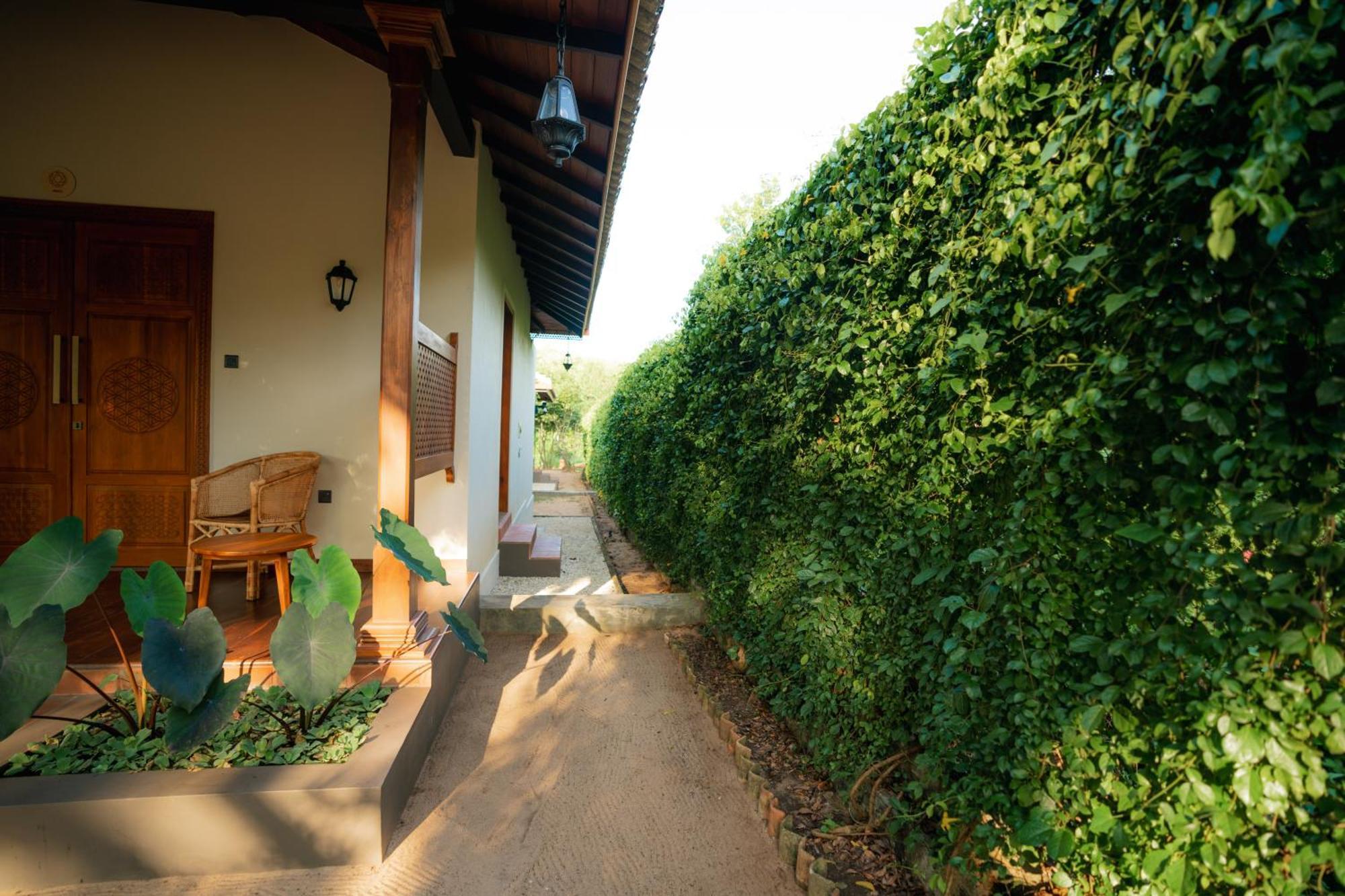 Hotel Omkara Rekawa Tangalle Zewnętrze zdjęcie