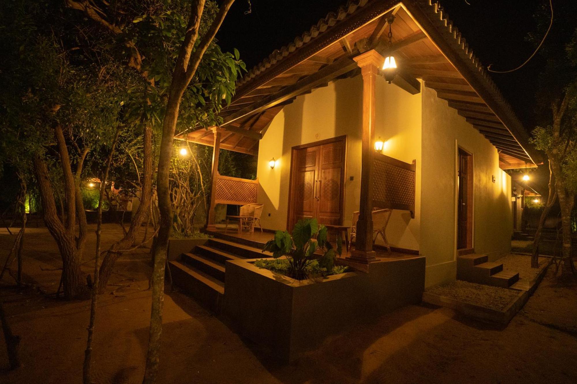 Hotel Omkara Rekawa Tangalle Zewnętrze zdjęcie